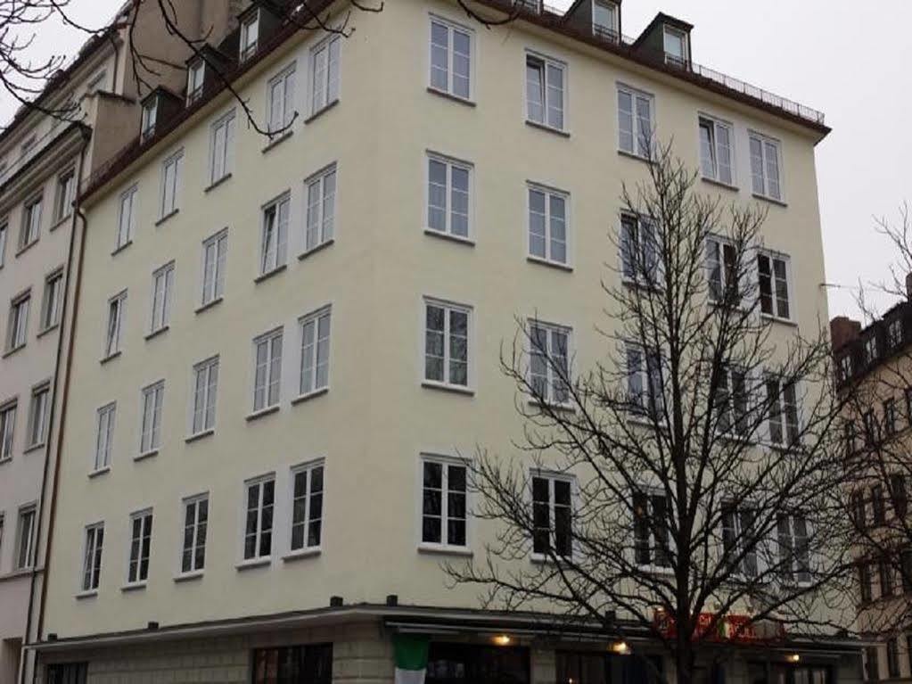 Der Tannenbaum Hotel Munich Exterior photo